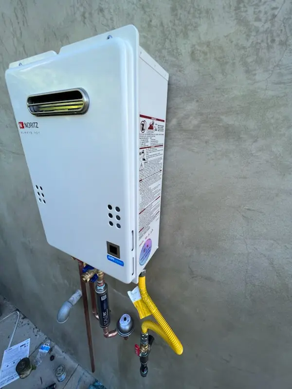 Tankless water heater installation for Bruceville homes